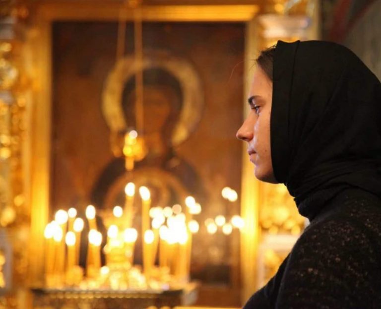 The holy icons help at prayer – AthoniteTestimony.com